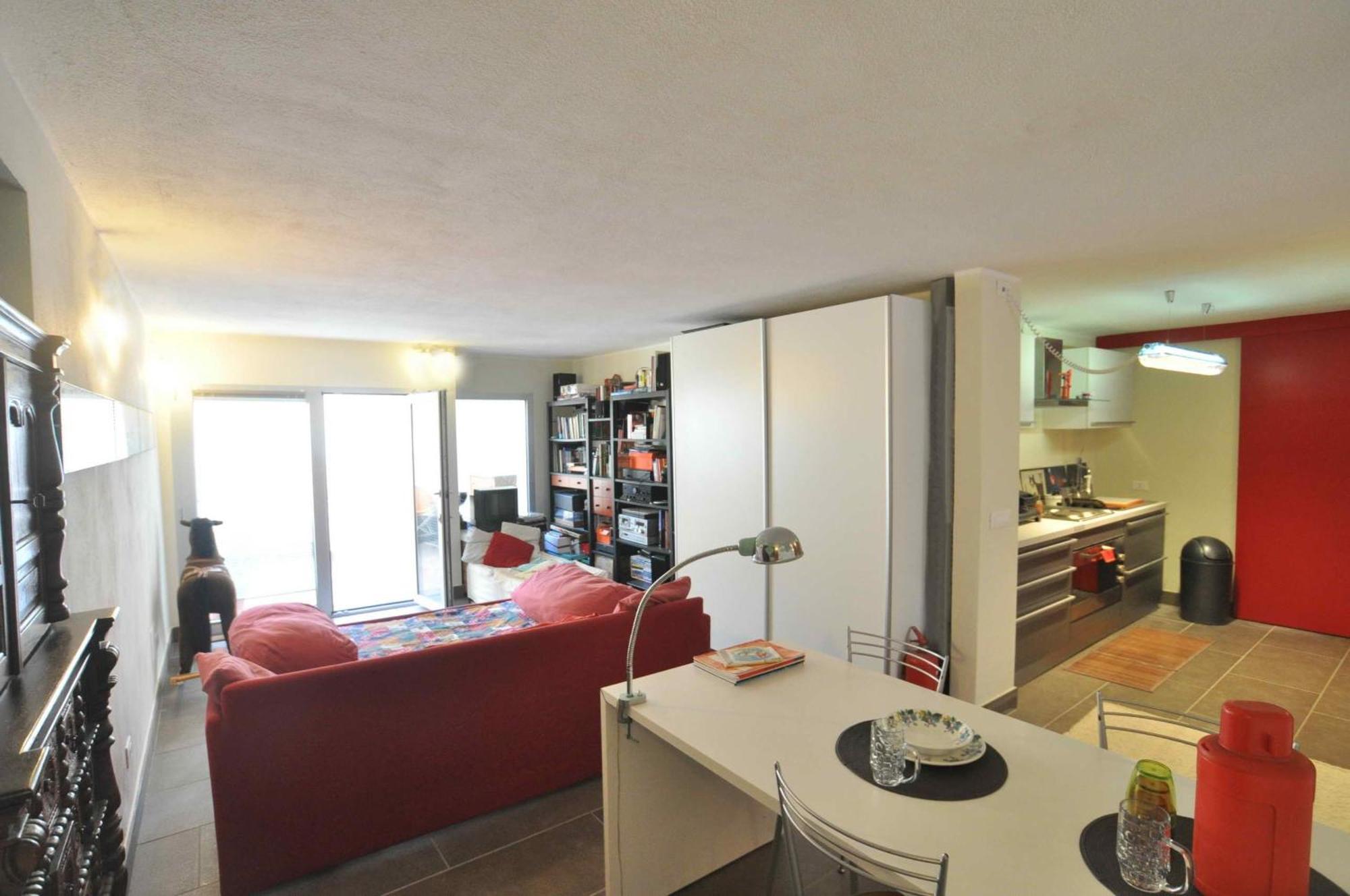 Art House Quartu - Margine Rosso Bed and Breakfast Quartu SantʼElena Rum bild